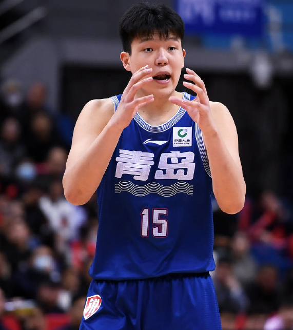 Leyu包含燕赵战狼队对阵三湘朱雀队,F1预选赛失利,内线统治篮板——节奏掌控在手的词条