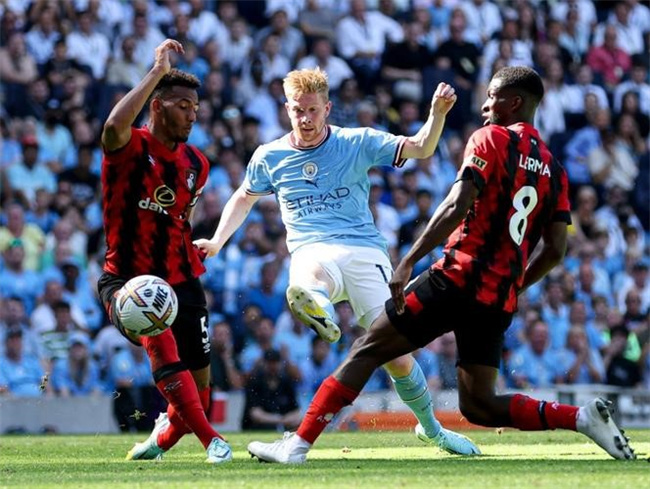 Leyu德布劳内重要时刻出色发挥,DWG带队取胜!赛场气氛高涨(德布劳内队友)