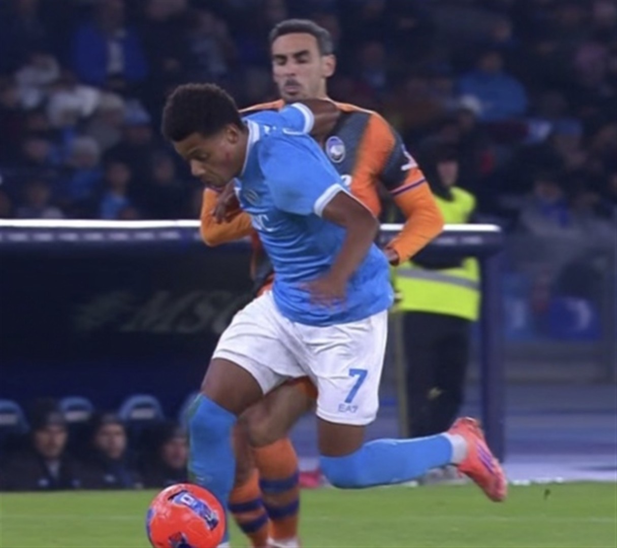 乐鱼国际比赛日巴塞罗那战术微调那不勒斯强势反弹备战德甲，这一次真的风云突变北京国安冲刺阶段强势反弹的简单介绍